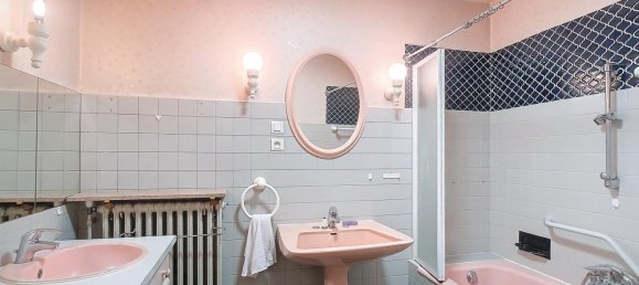 6 bedrooms House in Macon, France No. 194718 7