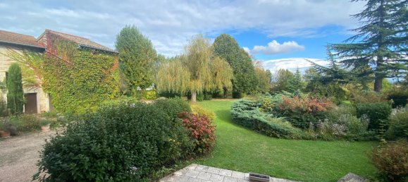 6 bedrooms House in Macon, France No. 194718 13