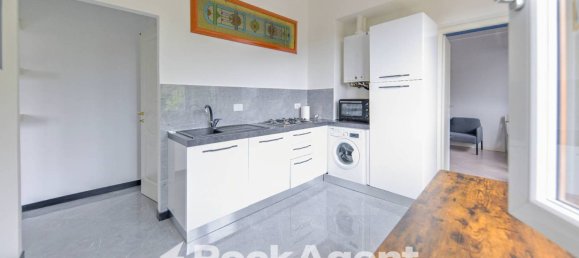 2 bedrooms Apartment in Varazze, Italy No. 271618 3