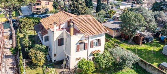 4 rooms Villa in Rome, Italy No. 11145 4