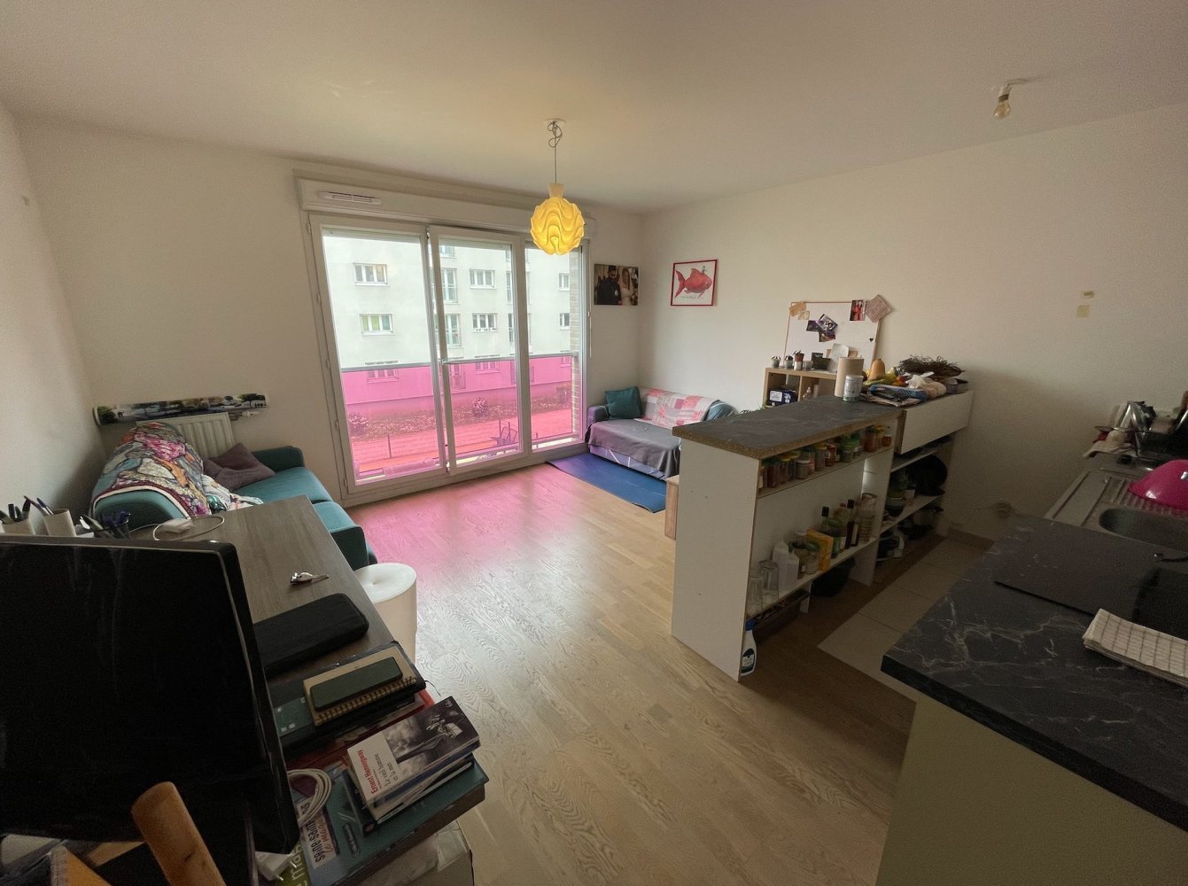 Estudio en Romainville, France No. 105176