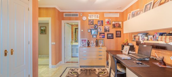 Apartamento T4 em Marbella, Spain N.º 33789 10