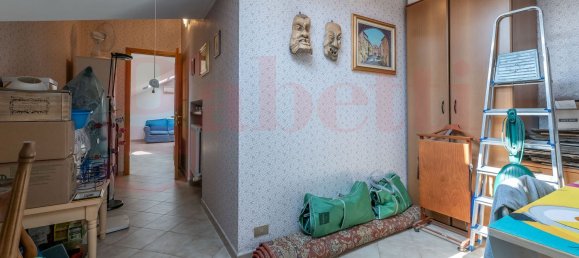 6-Zimmer Doppelhaus in Turin, Italy, Nr. 188712 34