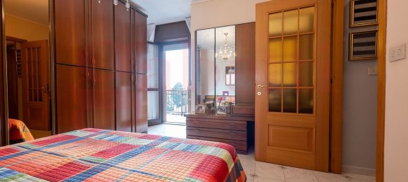 6-Zimmer Doppelhaus in Turin, Italy, Nr. 188712 17