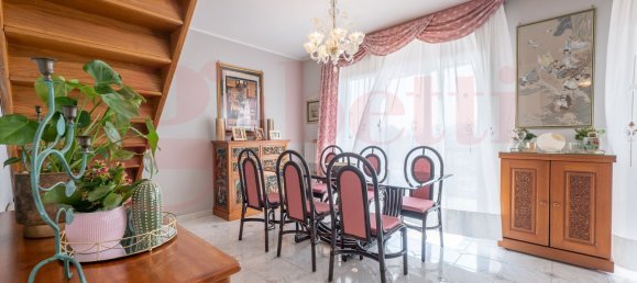 6-Zimmer Doppelhaus in Turin, Italy, Nr. 188712 5