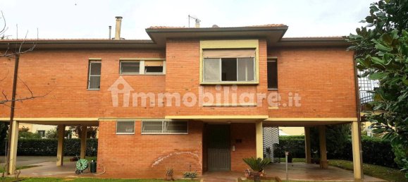 3 bedrooms Villa in Pisa, Italy No. 349655 6
