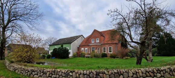 7 rooms House in Schleswig-Holstein, Germany No. 19914 2