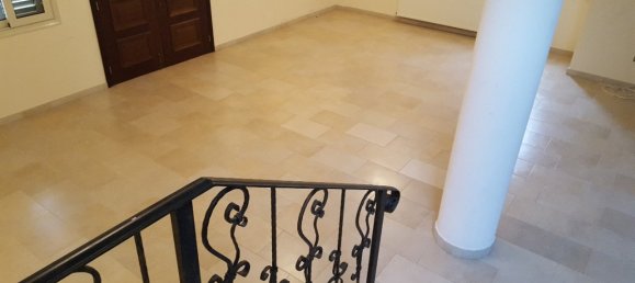 4 bedrooms Villa in Limassol, Cyprus No. 12637 8