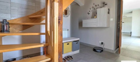 6 chambres Châteaux à Serpaize, France No. 355457 5