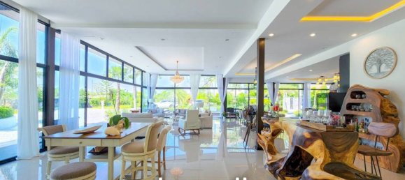 6 bedrooms Villa in Pattaya, Thailand No. 16765 7