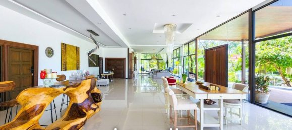6 bedrooms Villa in Pattaya, Thailand No. 16765 8