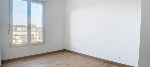 3 bedrooms Apartment in Corbeil-Essonnes, France No. 147721 8