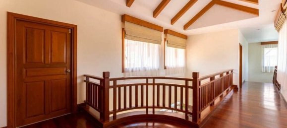 4 bedrooms Villa in Bang Tao, Thailand No. 10996 5