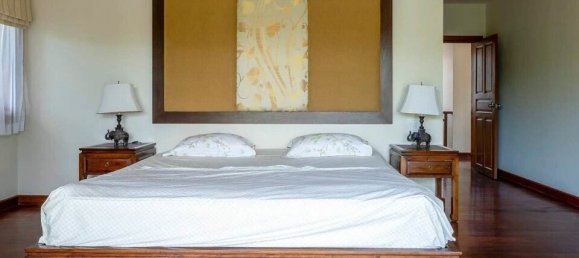 4 bedrooms Villa in Bang Tao, Thailand No. 10996 3