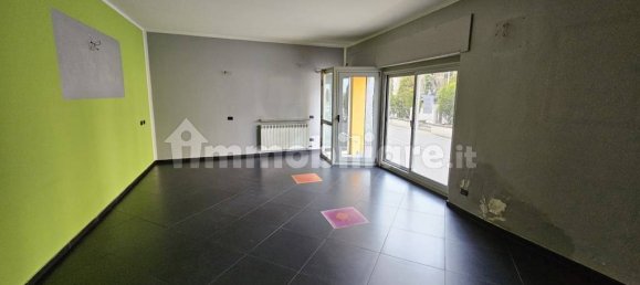 3غرفة عقار تجاري في Jerago con Orago, Italy رقم 237068 5