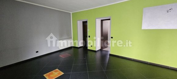 3غرفة عقار تجاري في Jerago con Orago, Italy رقم 237068 4