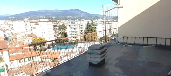 Пентхаус с 4 комнатами в Флоренция, Италия № 151606 26