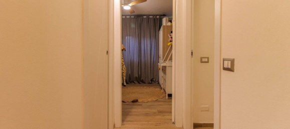 Квартира с 3 спальнями в Реджо Эмилия, Италия № 304616 44