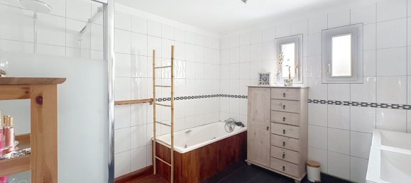 Casa de 4 divisões em Saint-Just-Saint-Rambert, France N.º 338031 6