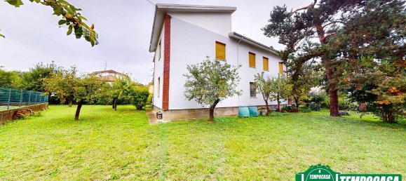 Дом с 8 комнатами в Нови Лигуре, Италия № 52053 13