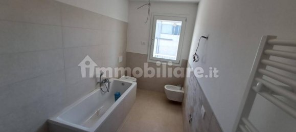 5 rooms Villa in Lavagno, Italy No. 24405 8