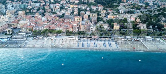 Квартира с 2 спальнями в Борджо Верецци, Италия № 57633 9