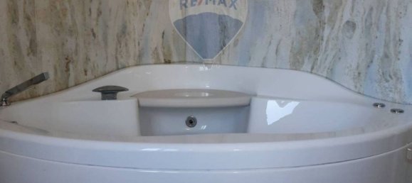 5 bedrooms House in Castelforte, Italy No. 321161 13