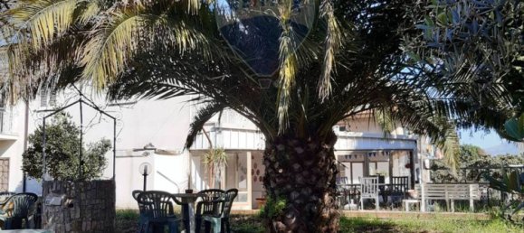 5 bedrooms House in Castelforte, Italy No. 321161 20