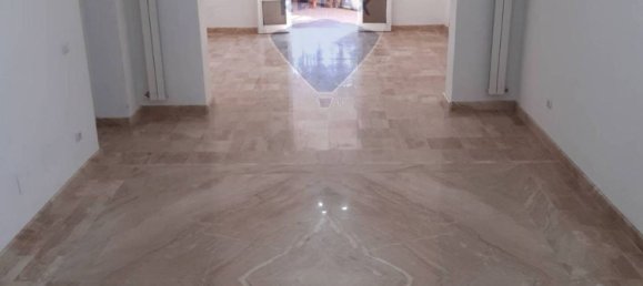 5 bedrooms House in Castelforte, Italy No. 321161 16