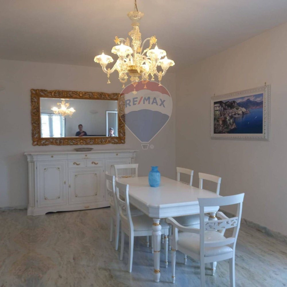 5 Schlafzimmer Haus in Castelforte, Italy, Nr. 321161