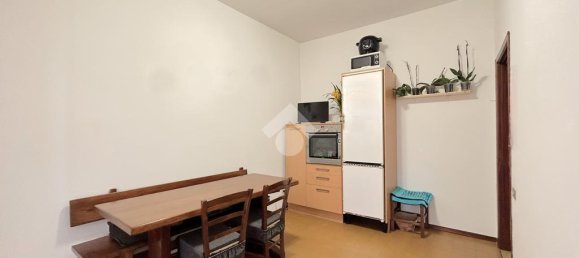2 Schlafzimmer Wohnung in Montemurlo, Italy, Nr. 158413 8