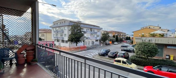 2 Schlafzimmer Wohnung in Montemurlo, Italy, Nr. 158413 6