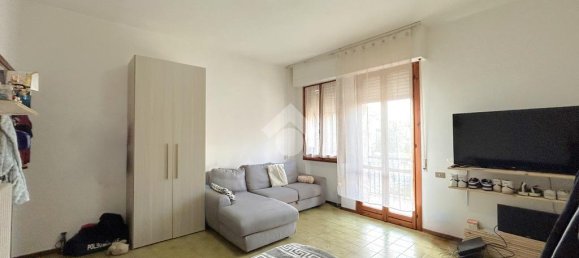 2 Schlafzimmer Wohnung in Montemurlo, Italy, Nr. 158413 4