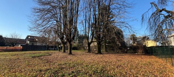 Terrain à Rovellasca, Italy 1975m² No. 270873 4