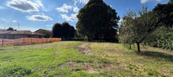 Terrain à Rovellasca, Italy 1975m² No. 270873 7