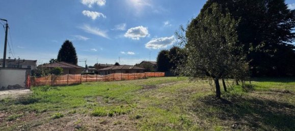 Terrain à Rovellasca, Italy 1975m² No. 270873 11