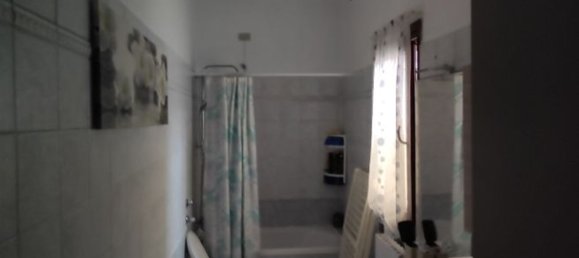 Apartamento de 3 habitaciónes en Monza, Italy No. 6444 21