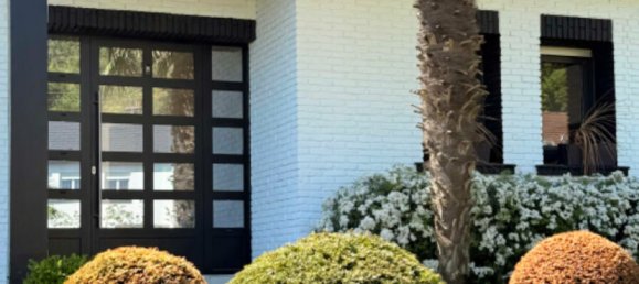 5 bedrooms Villa in Cucq, France No. 52272 2