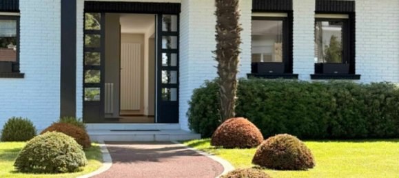 5 bedrooms Villa in Cucq, France No. 52272 3