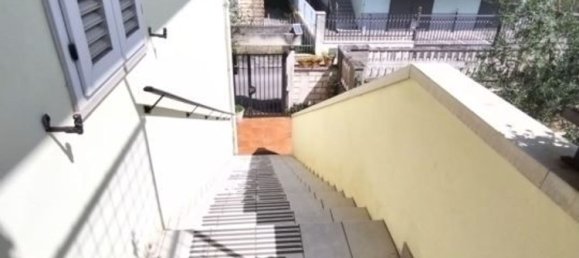 5 rooms Villa in Bussi sul Tirino, Italy No. 303087 8