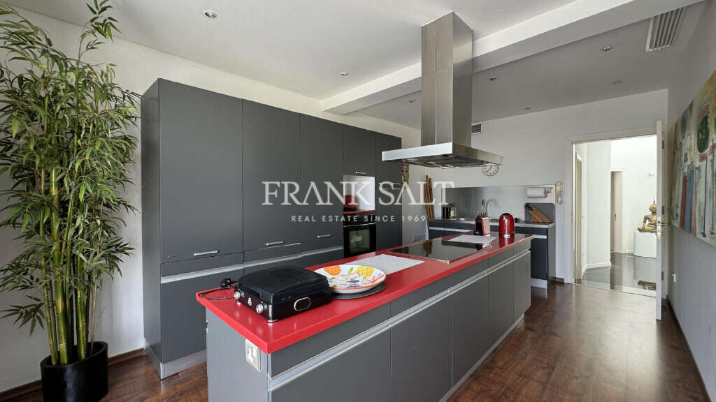 Penthouse T3 em Sliema, Malta N.º 410