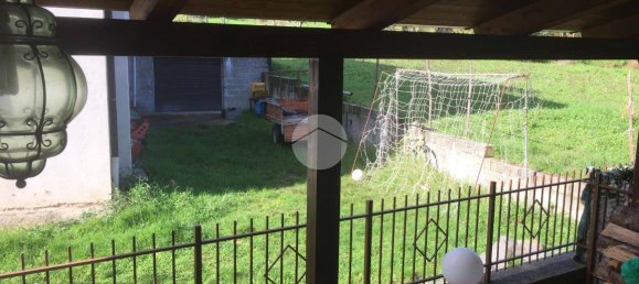 3 غرف نوم فيلا في Cerisano, Italy رقم 151838 59