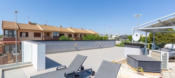 3 غرف نوم منزل في Alicante, Spain رقم 176043 45