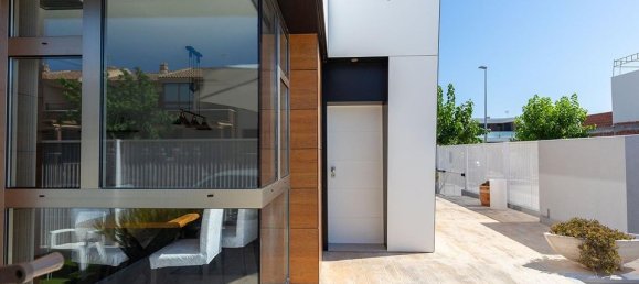 3 غرف نوم منزل في Alicante, Spain رقم 176043 8