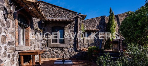 6 rooms Villa in Zafferana Etnea, Italy No. 68781 2