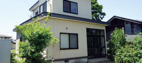 3 bedrooms House in Akita, Japan No. 7780 2