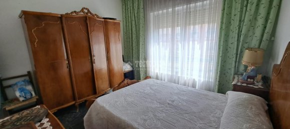 Apartamento de 3 dormitorios en Ávila, Spain No. 25469 13