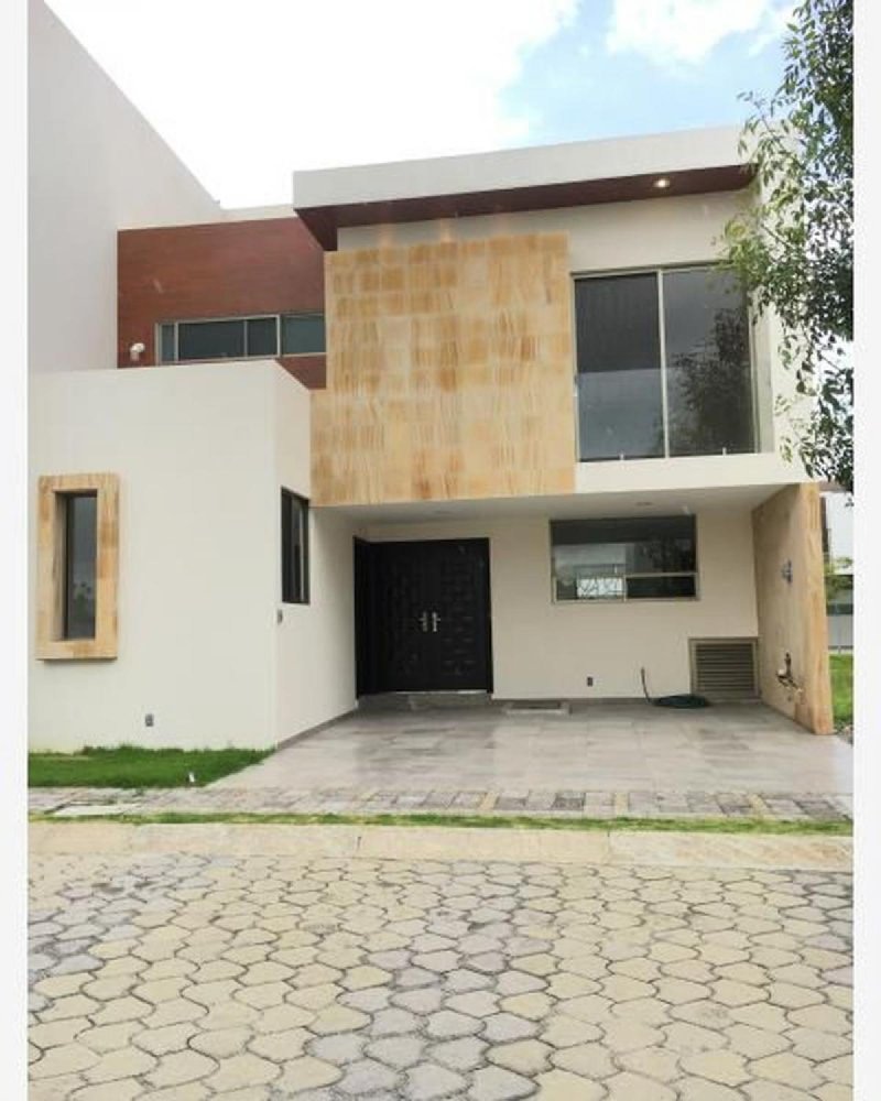 Casa de 4 dormitorios en Puebla, Mexico No. 163574