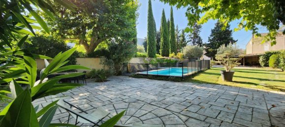 Casa T7 em Pierrelatte, France N.º 362231 2