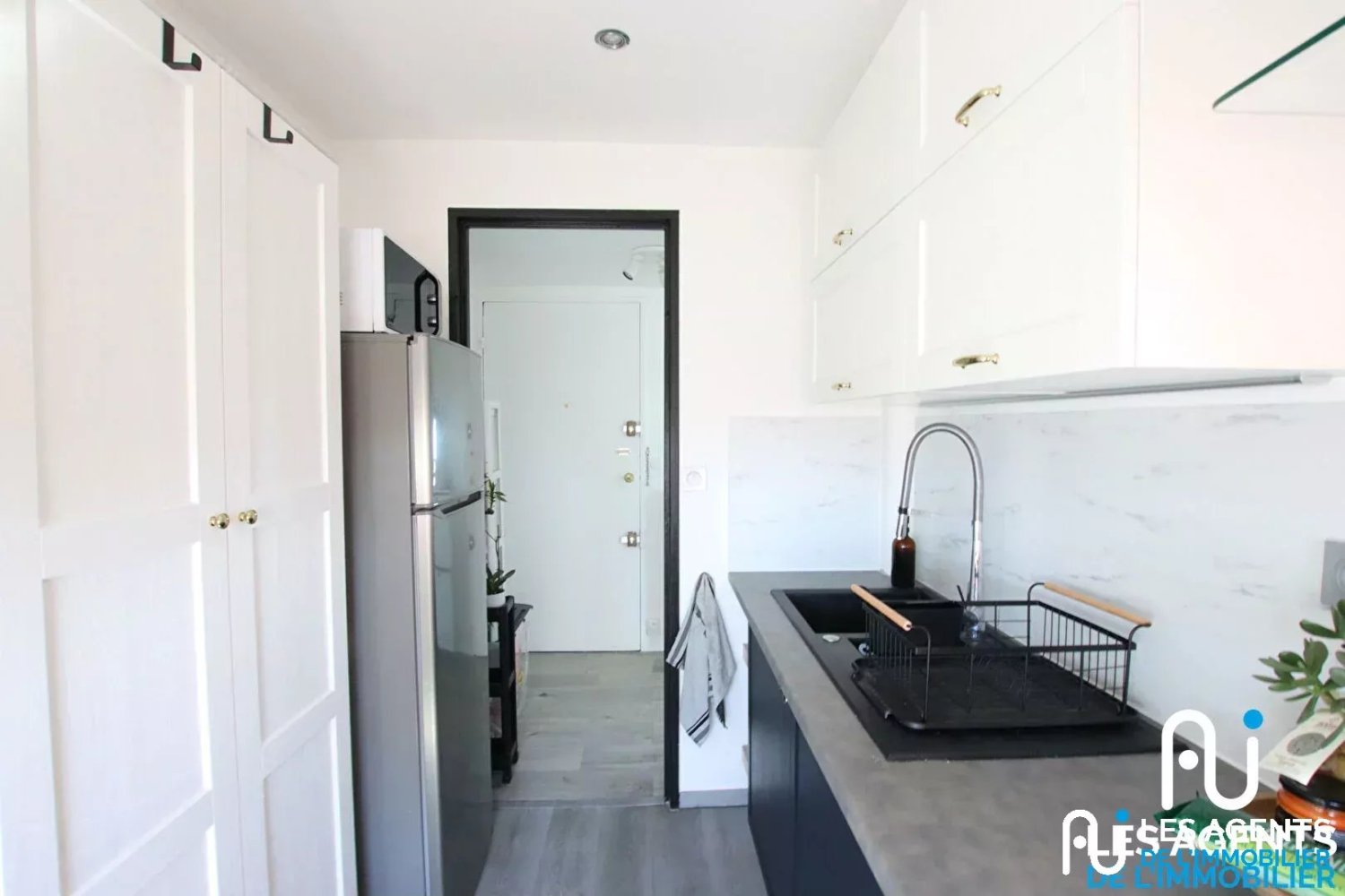 2 bedrooms Apartment in Orleans, France No. 69091